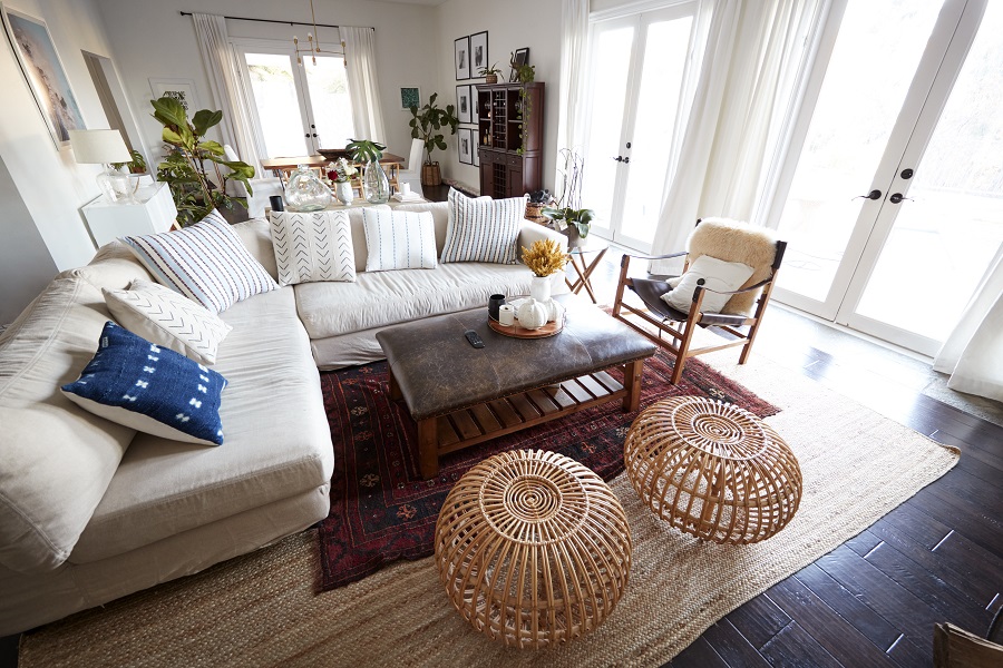 Should You Furnish Your Rental Property? Pros, Cons, and Costs for Landlords